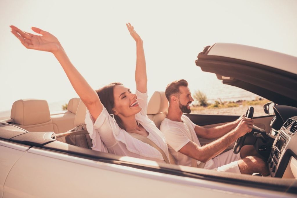 Cabrio Nedir? Üstü Açık Araba Alırken Bilinmesi Gerekenler